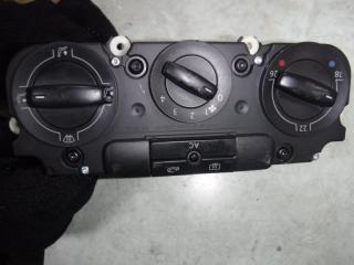 блок управления печки / климат-контроля Volkswagen Golf 5 поколение 2007, 1.9 л., АКПП, универсал, 1K1820045B