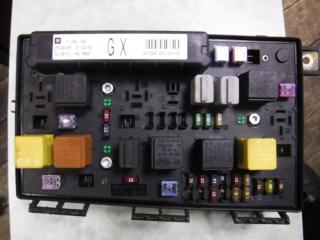 блок предохранителей Opel Astra H 2005, универсал, 13206750