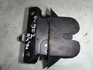 замок багажника Audi A4 B5 1999, 1.9 л., МКПП, универсал