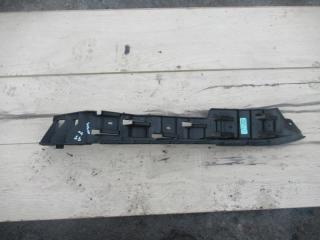крепление бампера Volkswagen Golf 5 поколение 2007, 1.9 л., АКПП, универсал, 1K9807393