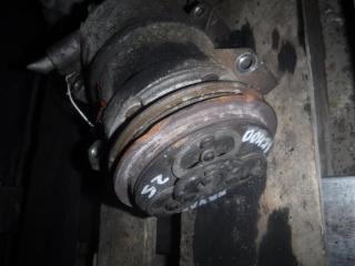 компрессор кондиционера Nissan Navara D22 2001, 2.5 л., МКПП, фургон