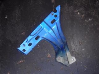 крепление бампера Volkswagen Touran 1 поколение 2006, 2.0 л., АКПП, минивэн, 1T0821136