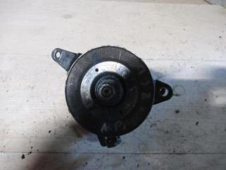 насос гидроусилителя руля Nissan Primera P10 1991, 2.0 л., 13153012