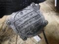 насос вакуумный Mercedes-Benz C-Класс W203/S203/CL203 2001, 2.2 л., A6462300165 - фото №2