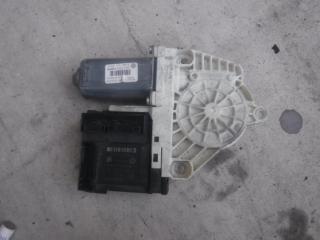 моторчик стеклоподъемника передний левый Volkswagen Passat B6 2006, 1K0959701P