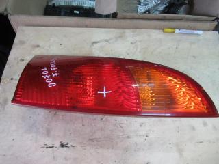 фонарь задний правый Ford Focus 1 поколение 2001, 1.6 л., МКПП, хетчбэк 5 дв.