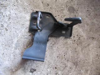 замок капота Volkswagen Transporter T5 2004, 2.5 л., МКПП, микроавтобус, 7H0823480A