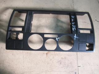 рамка под магнитолу Volkswagen Transporter T5 2004, 1.9 л., МКПП, микроавтобус, 7H0857237E