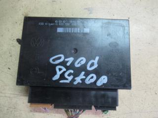 блок комфорта Volkswagen Polo 4 поколение 2005, 1.2 л., МКПП, хетчбэк 5 дв., 6Q0959433E