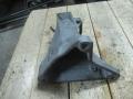кронштейн двигателя Volkswagen Passat B5 1998, 1.6 л., 8D0199308M - фото №2