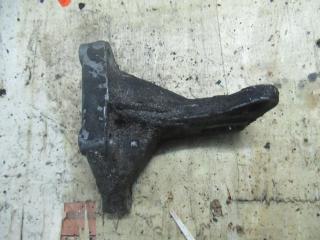 кронштейн КПП Volkswagen Passat B4 1994, 357199353A