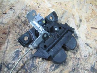 замок багажника Audi A4 B5 1998, 1.8 л., МКПП, универсал, 8D9827505A