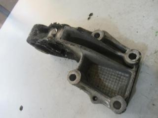 кронштейн полуоси Peugeot 306 1 поколение 1996, 1.6 л.