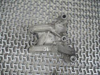 кронштейн двигателя Volkswagen Transporter T5 2004, 070199343A