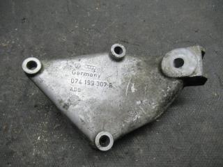 кронштейн двигателя Volkswagen LT 2 поколение 2000, 074199307B