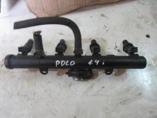 форсунка Volkswagen Polo 3 поколение 2001, 1.4 л., 030906031J