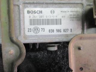 блок управления двигателем Volkswagen Golf 3 поколение 1995, 1.4 л., МКПП, хетчбэк 5 дв., 030906027B