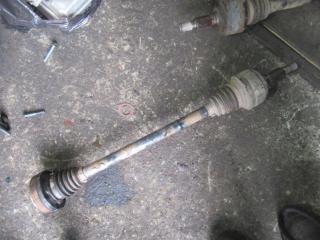 полуось задняя (приводной вал, ШРУС) Volkswagen Touareg 1 поколение 2005, 3.0 л., МКПП, внедорожник 5 дв., 7L0501201