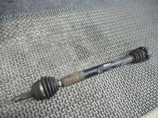 полуось передняя правая (приводной вал, ШРУС) Volkswagen Polo 3 поколение 1999, 1.6 л.
