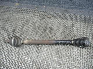 полуось передняя правая (приводной вал, ШРУС) Volkswagen Polo 3 поколение 1999, 1.6 л.