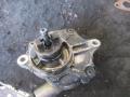 насос вакуумный Mercedes-Benz Sprinter 1 поколение (W901-905) [рестайлинг] 2002, 2.2 л., A6112300265 - фото №2