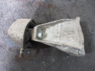 кронштейн КПП Audi A4 B5 1996, 1.6 л., МКПП, седан, 8D0399113AB