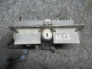 замок багажника Audi A6 4B/C5 1998, 2.8 л., МКПП, универсал