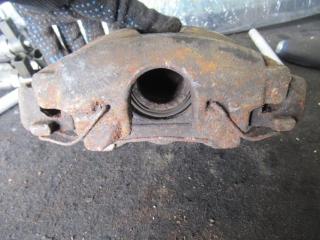 суппорт передний правый Opel Astra H 2005, 1.6 л., универсал