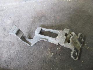 замок капота Audi 80 8C/B4 1994, 2.6 л., МКПП, универсал