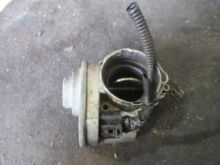 заслонка дроссельная Volkswagen Polo 3 поколение 2000, 1.9 л., 038128063G