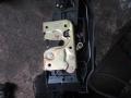 замок двери передней правой Ford Focus 1 поколение [рестайлинг] 2002, 1.8 л., МКПП, универсал, 2S4AA21812CB - фото №3