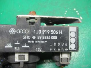 блок управления вентилятором (реле) Audi A3 8L 1999, 1.8 л., МКПП, хетчбэк 5 дв., 1J0919506H