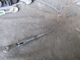 щеткодержатель (поводок стеклоочистителя, дворник) Volkswagen Passat B5 1997, 1.8 л., МКПП, седан, 3B1955410