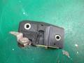 замок двери Volkswagen Transporter T4 1996, 701843604D - фото №2