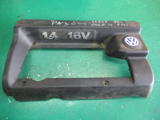 декоративная крышка двигателя Volkswagen Golf 3 поколение 1999, 1.4 л., МКПП, хетчбэк 5 дв., 036103925AA