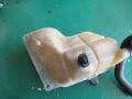 бачок расширительный Audi A4 B5 1996, 1.9 л., 8D0121403L - фото №4