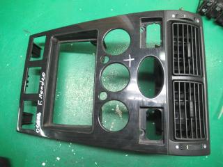 рамка под магнитолу Ford Mondeo 3 поколение 2001, 2.0 л., МКПП, седан