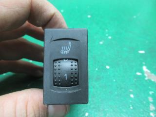 кнопка обогрева сидений Volkswagen Passat B5 1997, 1.9 л., МКПП, универсал, 3B0963564C