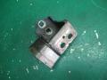 петля двери Renault Scenic 2 поколение 2004, 1.6 л., МКПП, минивэн - фото №2