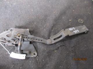 замок капота Audi A6 4B/C5 1999, 1.8 л., МКПП, универсал