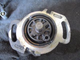 распределитель зажигания (трамблёр) Volkswagen Polo 3 поколение 1997, 1.0 л., 030905205AB