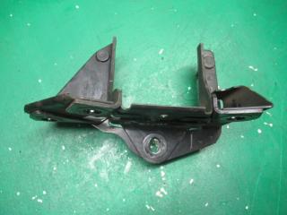 кронштейн КПП Ford Mondeo 3 поколение 2001, 2.0 л., МКПП, универсал, 1S717M123BC