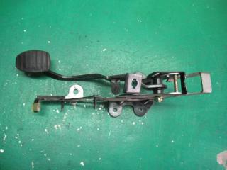 педаль тормоза Renault Megane 2 поколение 2005, 1.6 л., МКПП, универсал, 20639A00