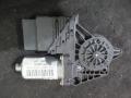 моторчик стеклоподъемника задний правый Volkswagen Passat B5 1997, 1.9 л., МКПП, универсал, 3B9839752M - фото №3