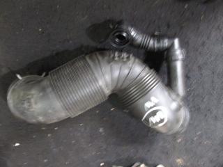 патрубок (трубопровод, шланг) Volkswagen Jetta 5 поколение 2006, 2.0 л., 3C0129654P