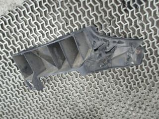 крепление бампера Volkswagen Polo 4 поколение 2003, 1.2 л., МКПП, хетчбэк 5 дв., 6Q6807376