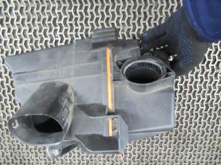 корпус воздушного фильтра Skoda Roomster 1 поколение 2008, 1.4 л., 6Q0129607AR