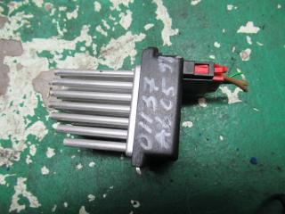 сопротивление печки Audi A6 4B/C5 1998, 1.9 л., МКПП, универсал, 4B0820521