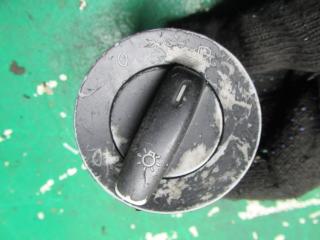 переключатель света Volkswagen Caddy 2 поколение 2004, 2.0 л., МКПП, фургон, 1T0941431B