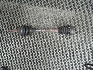 полуось передняя левая (приводной вал, ШРУС) Volkswagen Polo 3 поколение 1999, 1.4 л., МКПП, универсал